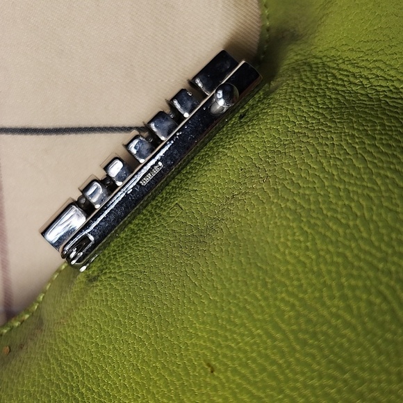 Hermes Rare, lizard skin, Silver hardware 6 key case 2 missing - Picture 12 of 13